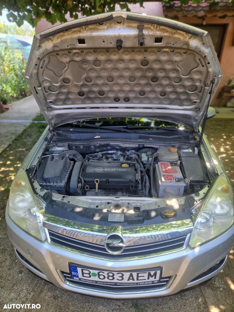 Opel Astra - 12