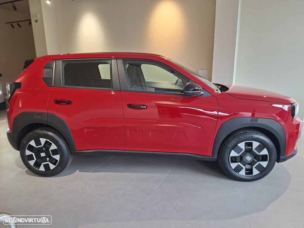 Fiat Grande Panda 1.2 Hybrid Icon eDCT - 1