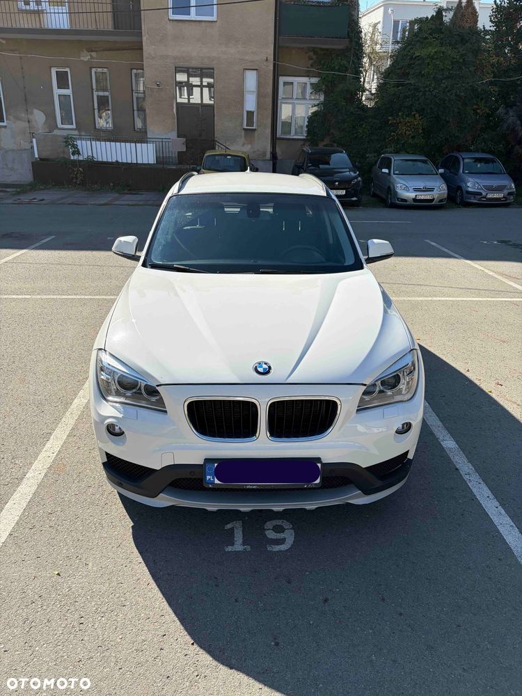 BMW X1 xDrive18d - 8