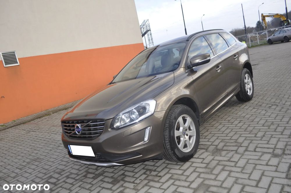 Volvo XC 60 D4 Drive-E R-Design Momentum - 5