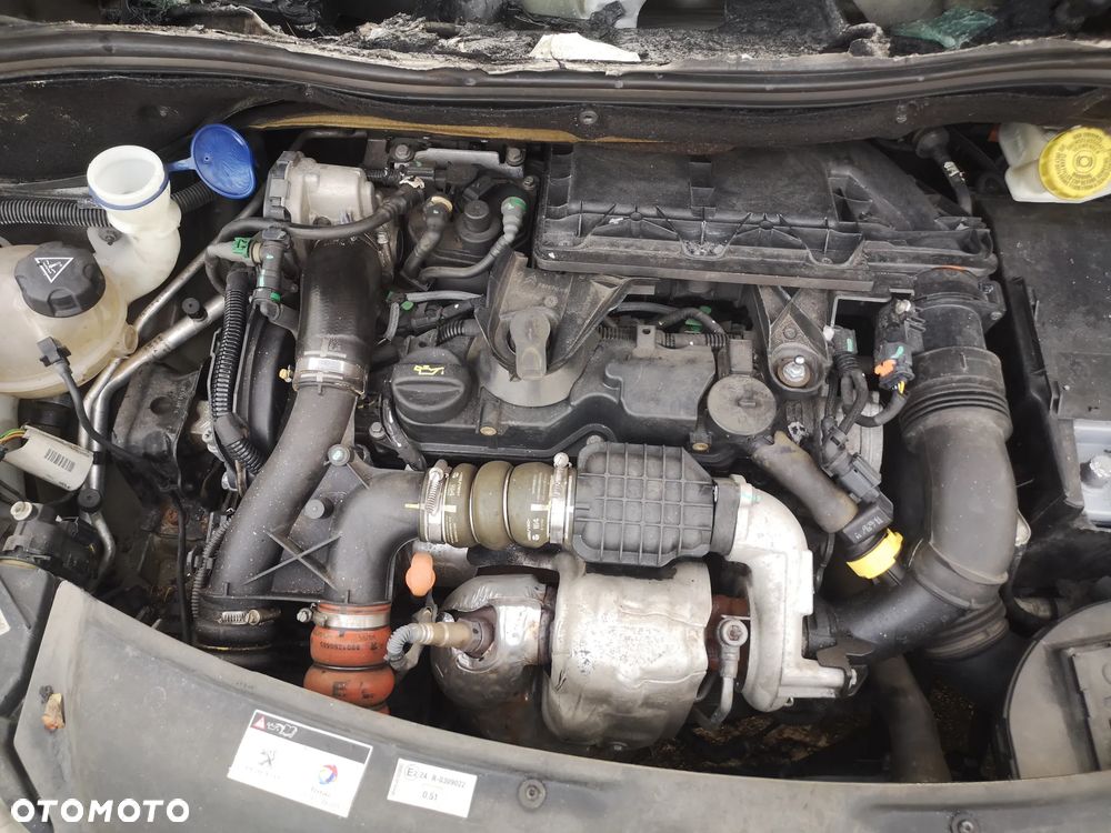 Peugeot 208 - 31