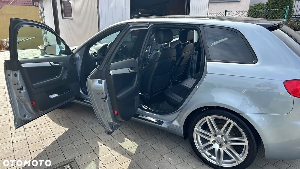 Audi A3 2.0 TDI DPF S line Sportpaket - 9