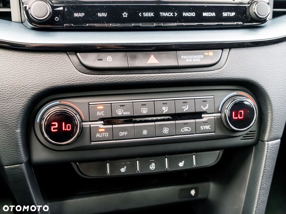 Kia XCeed 1.6 T-GDI Tribute DCT - 27