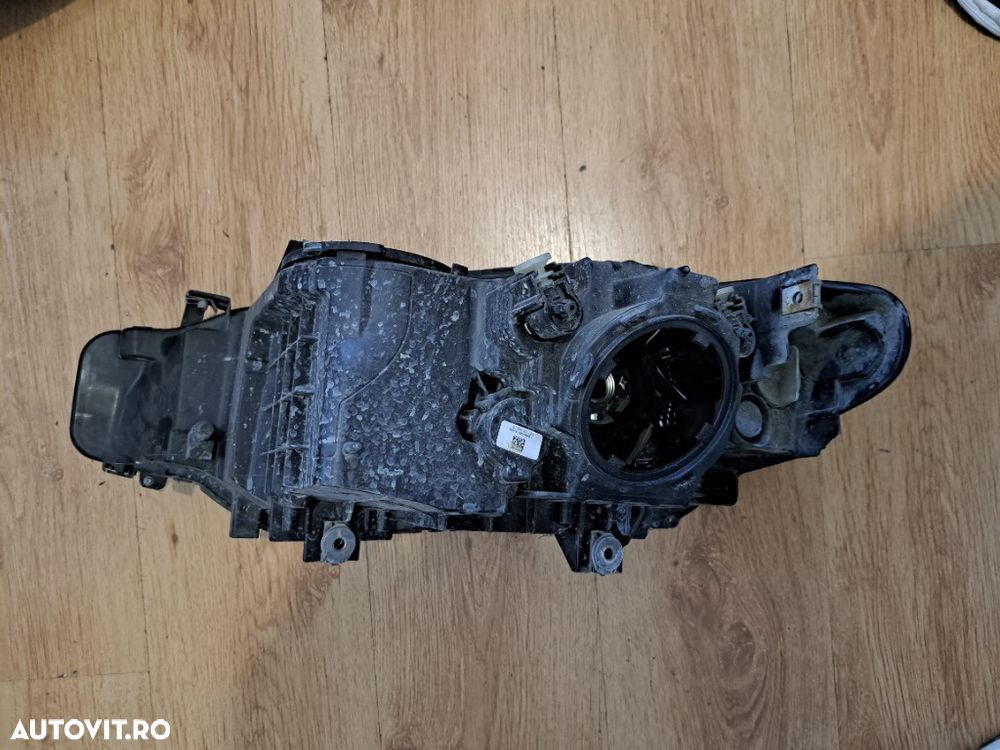 Far Dreapta BMW Seria 3 F30 F31 – Original BMW (ZKW) – Halogen – 63117259540 - 5