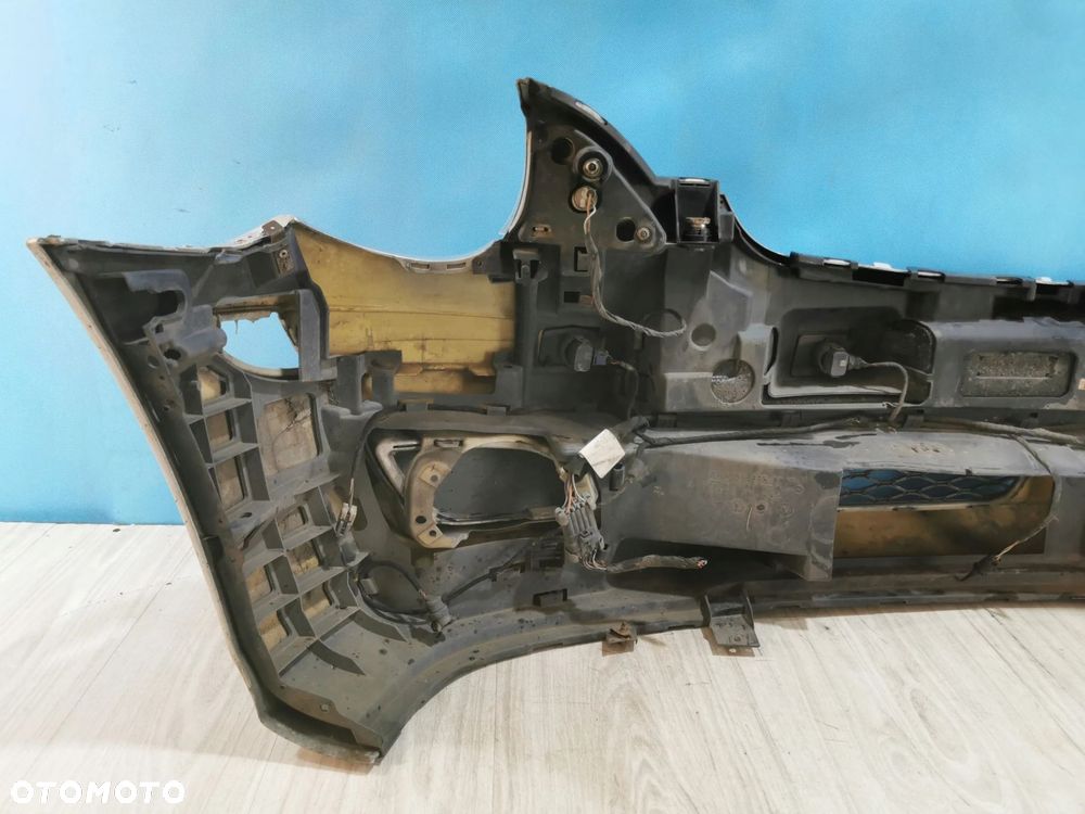 Mercedes R-Klasa W251R 2005/1010 zderzak przód przedni C775 PDC - 4