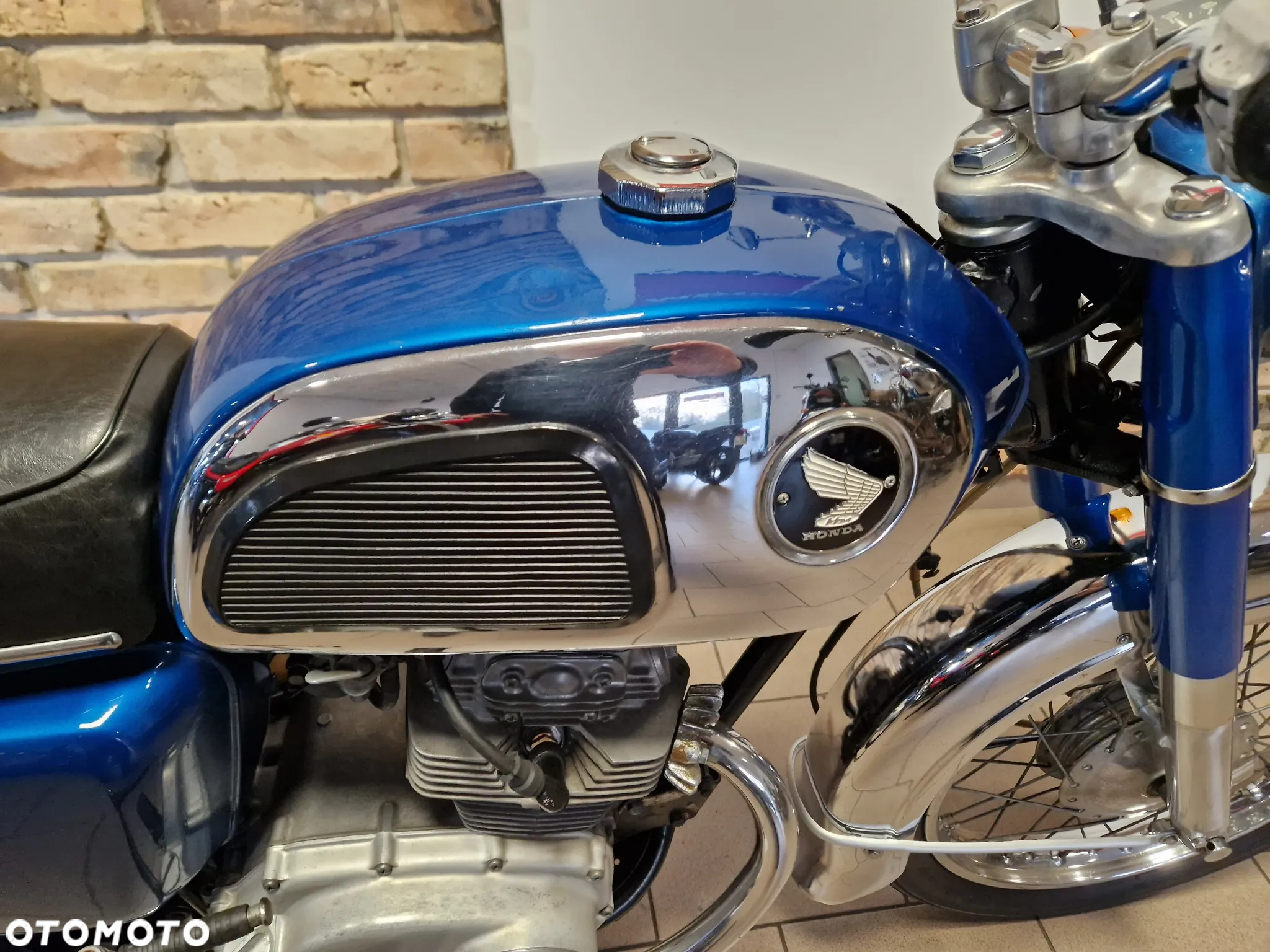 Honda CB - 30