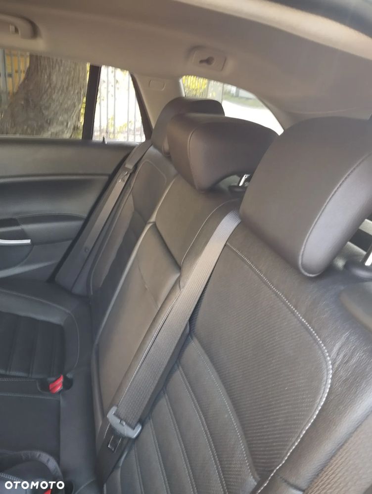Opel Insignia 2.0 CDTI - 18