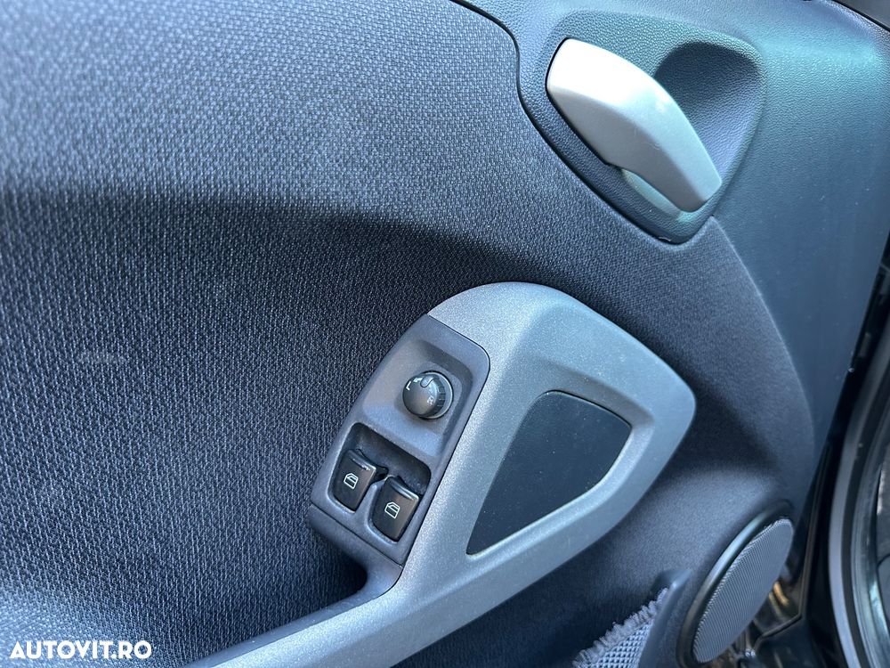 Smart Fortwo coupe 62 KW - 12