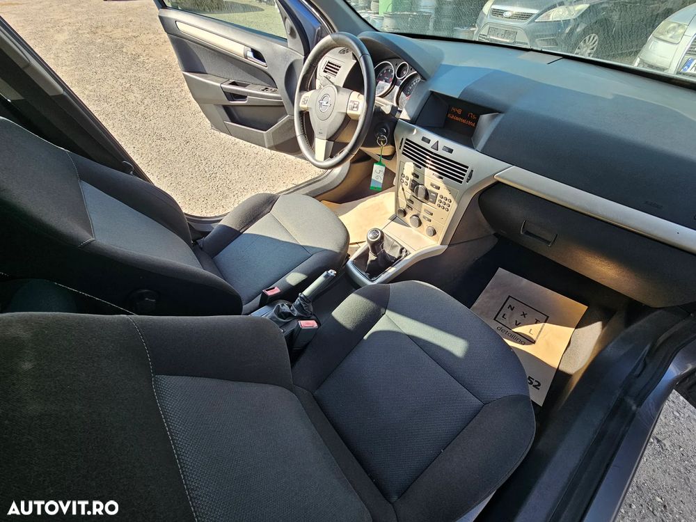 Opel Astra - 10