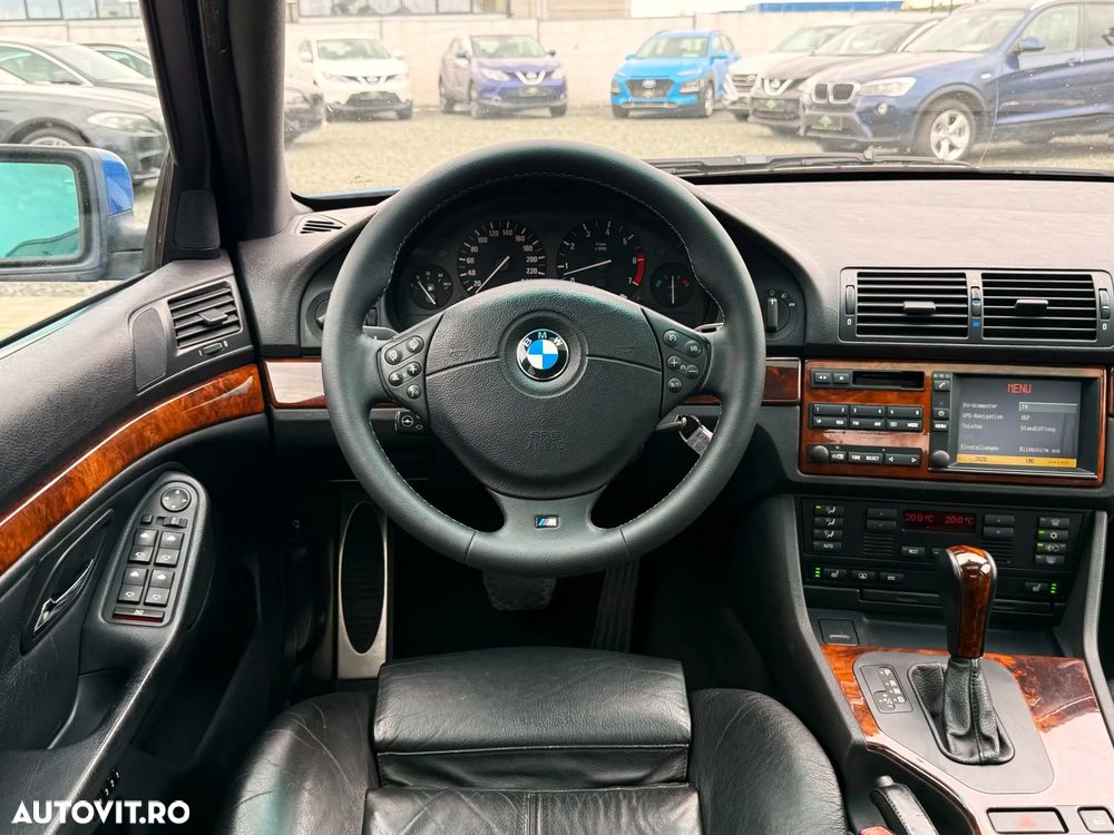 BMW Seria 5 535iA - 6