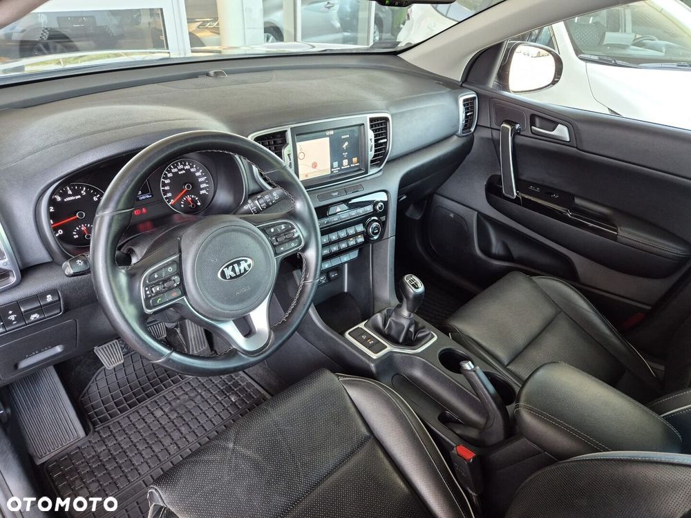 Kia Sportage 1.6 T-GDI Business Line 2WD - 8