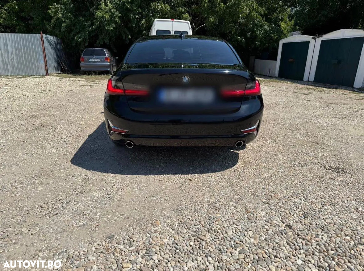 BMW Seria 3 318d Aut. Edition Luxury Line Purity - 4