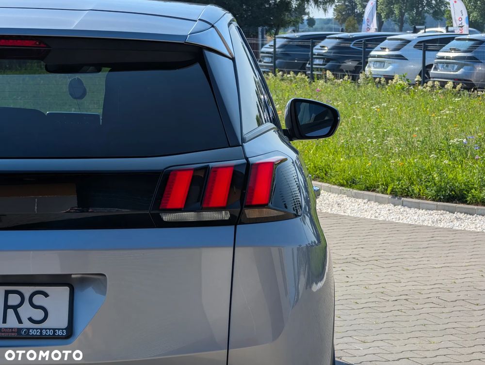 Peugeot 3008 PureTech 130 Stop & Start GPF Allure - 14
