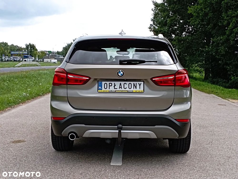 BMW X1 sDrive18d xLine - 16