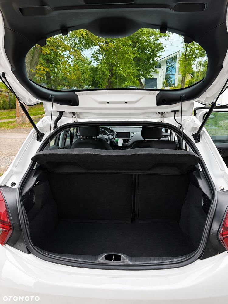 Peugeot 208 1.2 PureTech Active - 14