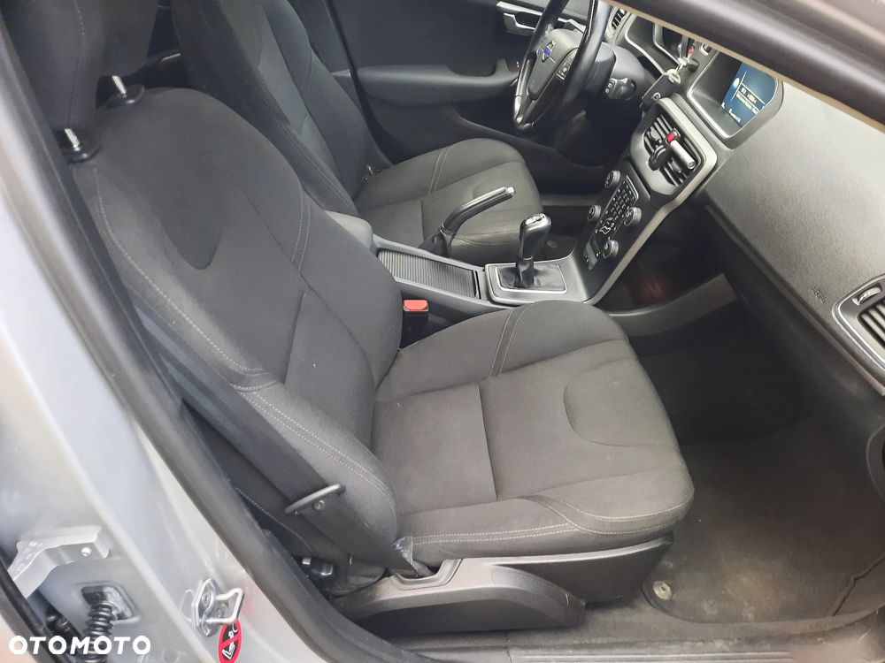 Volvo V40 - 15