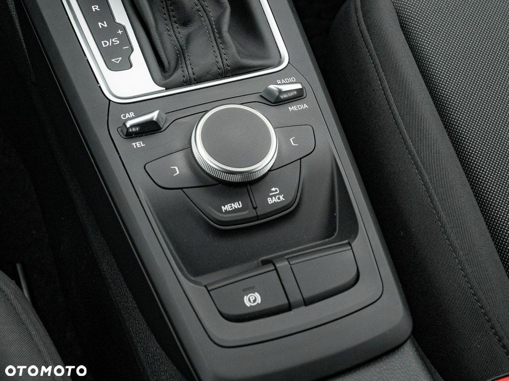 Audi Q2 35 TFSI S tronic - 18