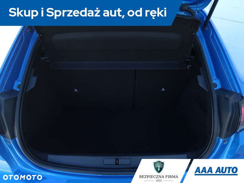 Peugeot 208 - 14