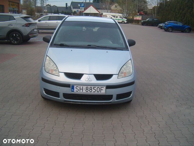 Mitsubishi Colt - 3