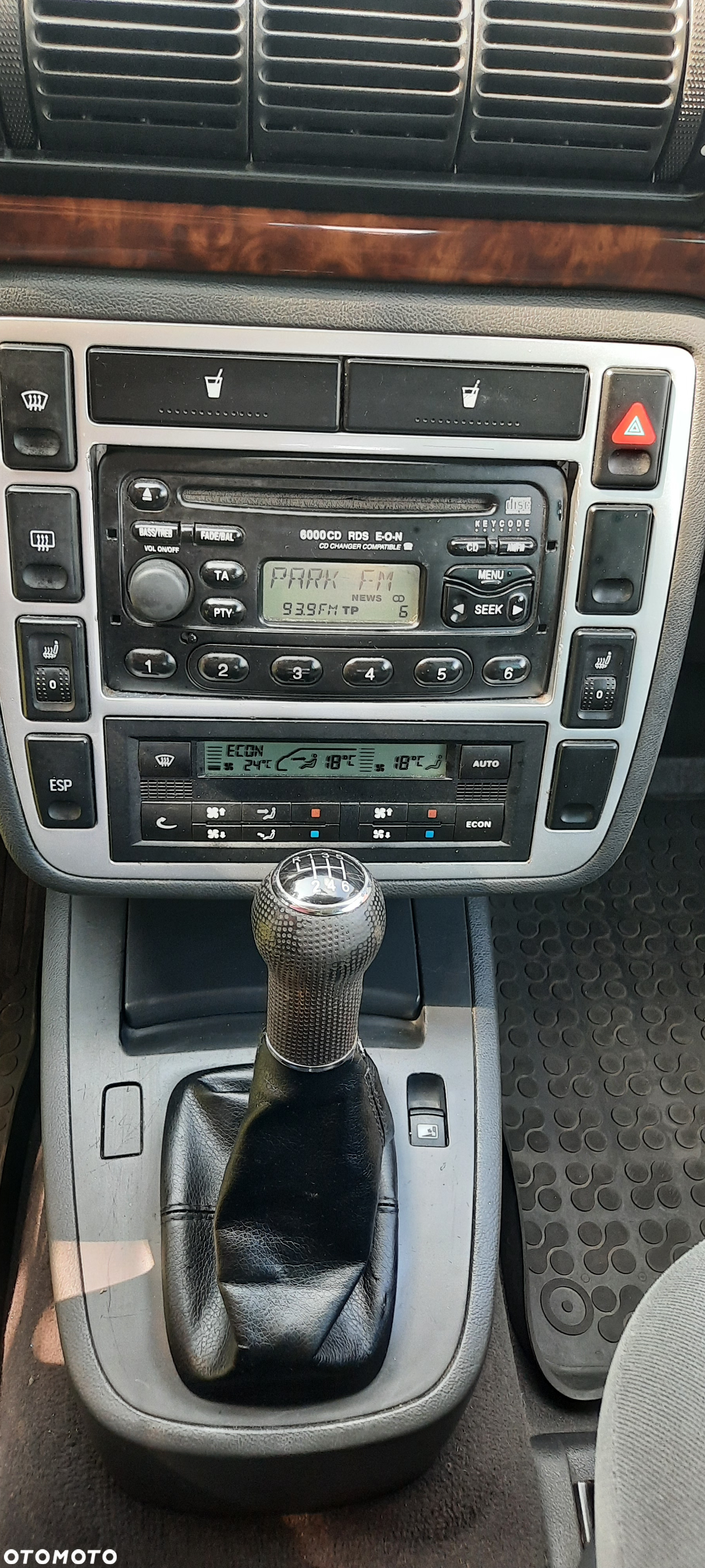 Ford Galaxy 1.9 TDI Ghia - 15