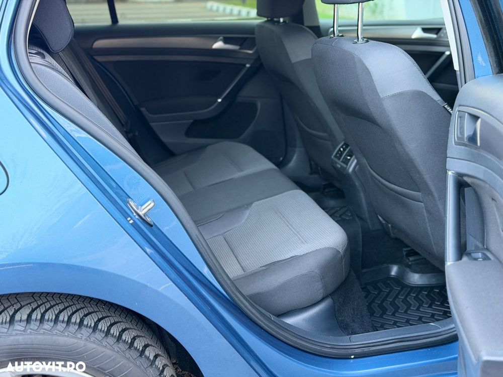 Volkswagen Golf 1.2 TSI BMT DSG Comfortline - 10