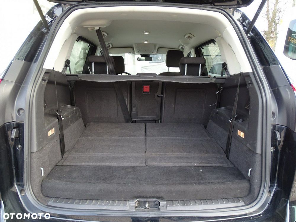 Ford Grand C-MAX - 31