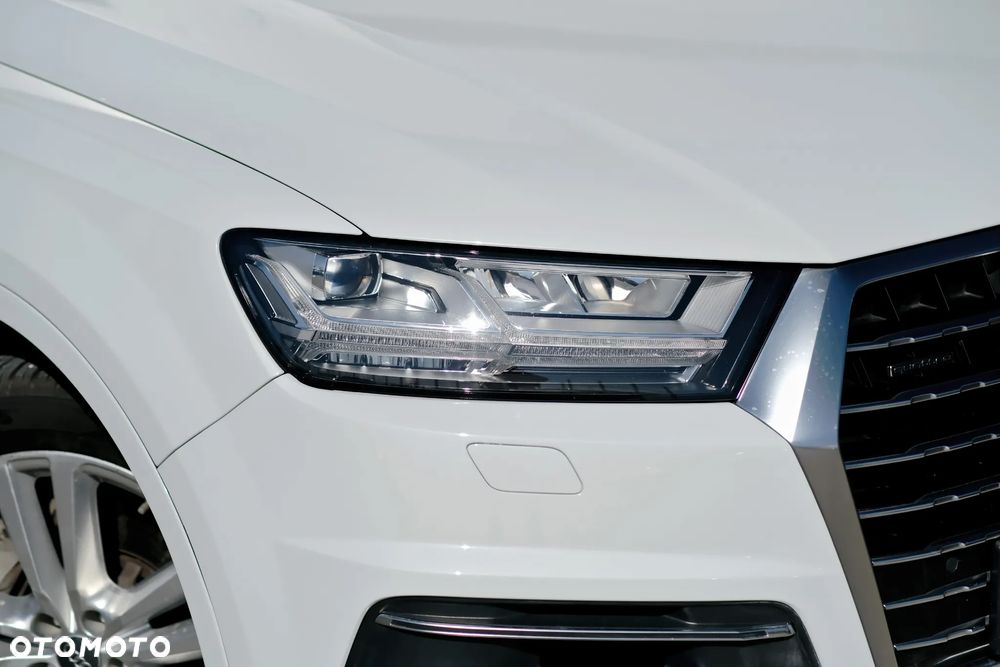 Audi Q7 3.0 TFSI Quattro Tiptronic - 6