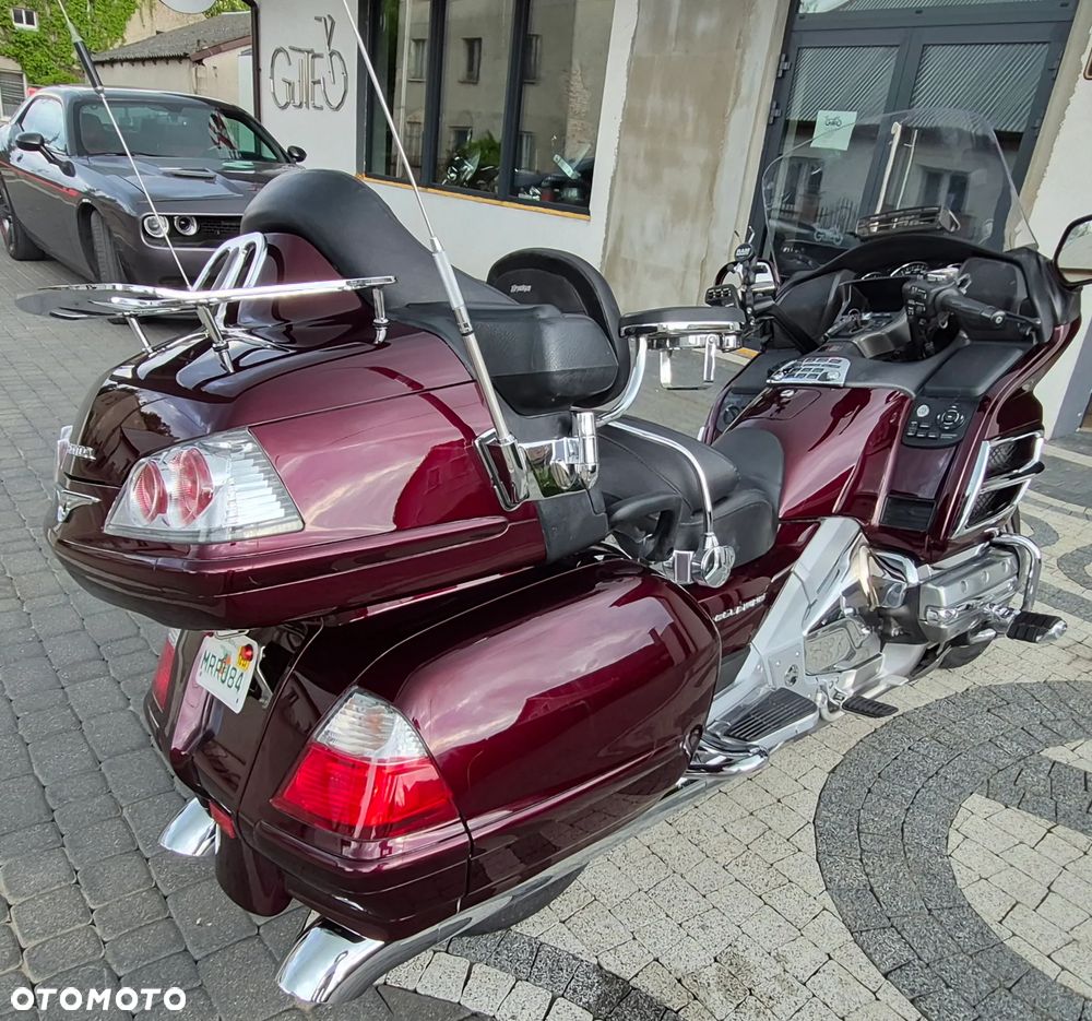 Honda GL - 4