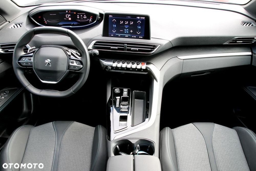 Peugeot 3008 1.2 PureTech Allure Pack S&S EAT8 - 17