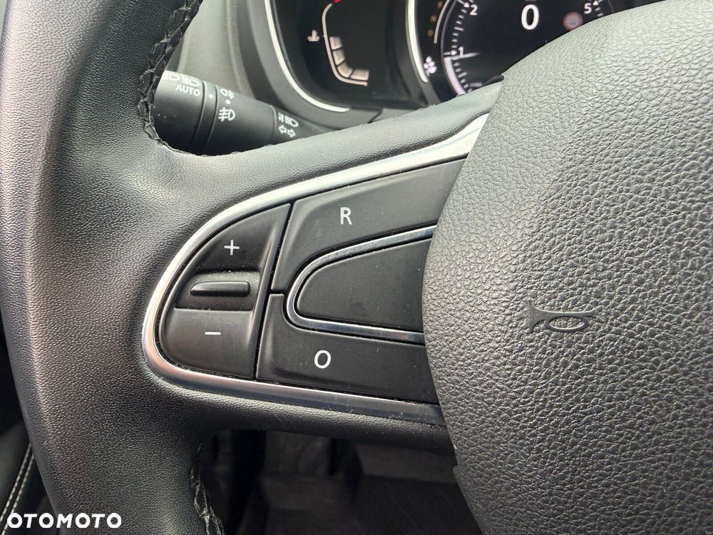 Renault Scenic 1.3 TCe FAP Intens EDC - 24