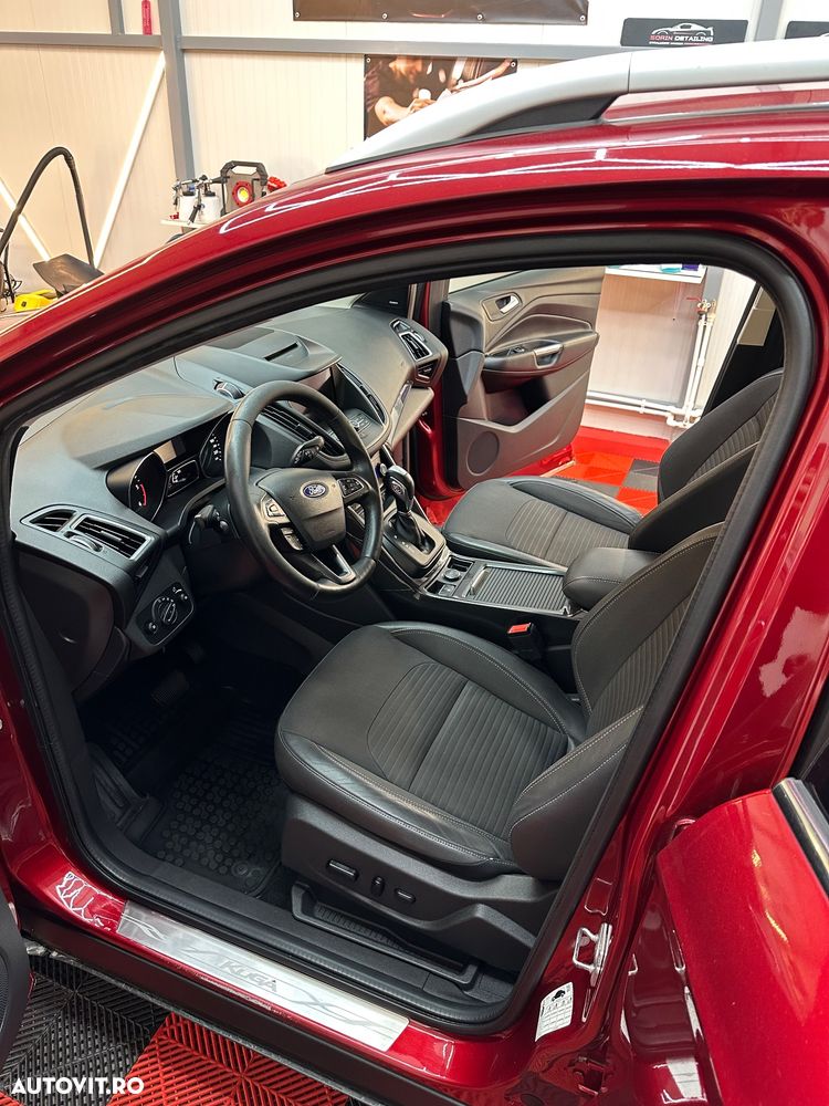 Ford Kuga 2.0 TDCi 4WD Powershift Titanium - 7