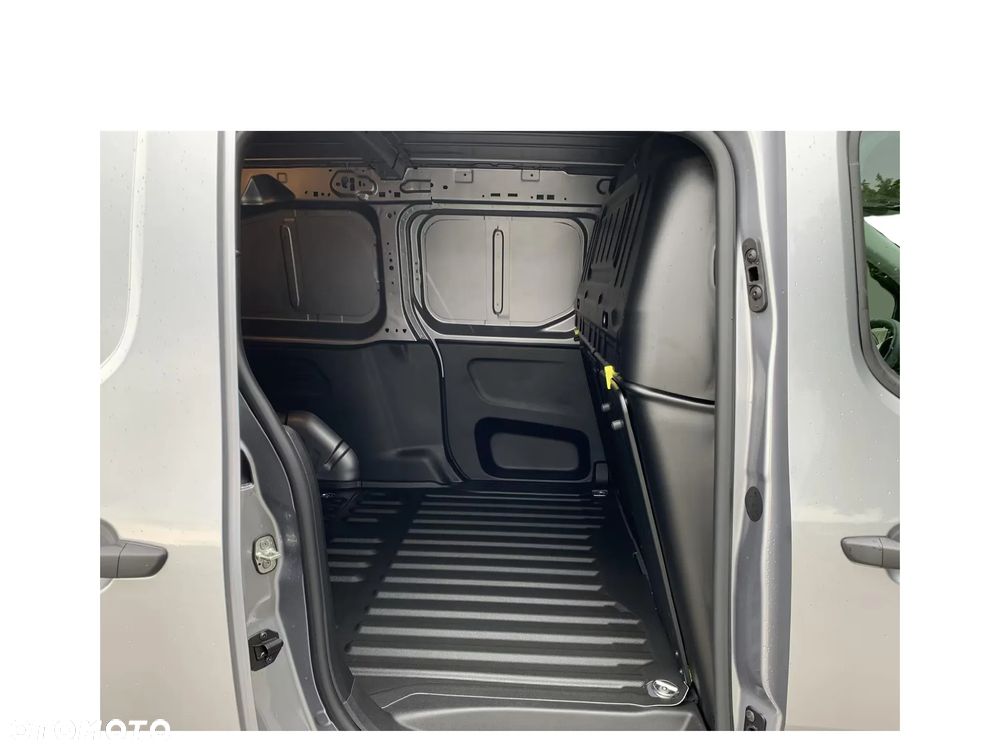 Fiat Doblo Van XL 100KM Seria 4 - 8