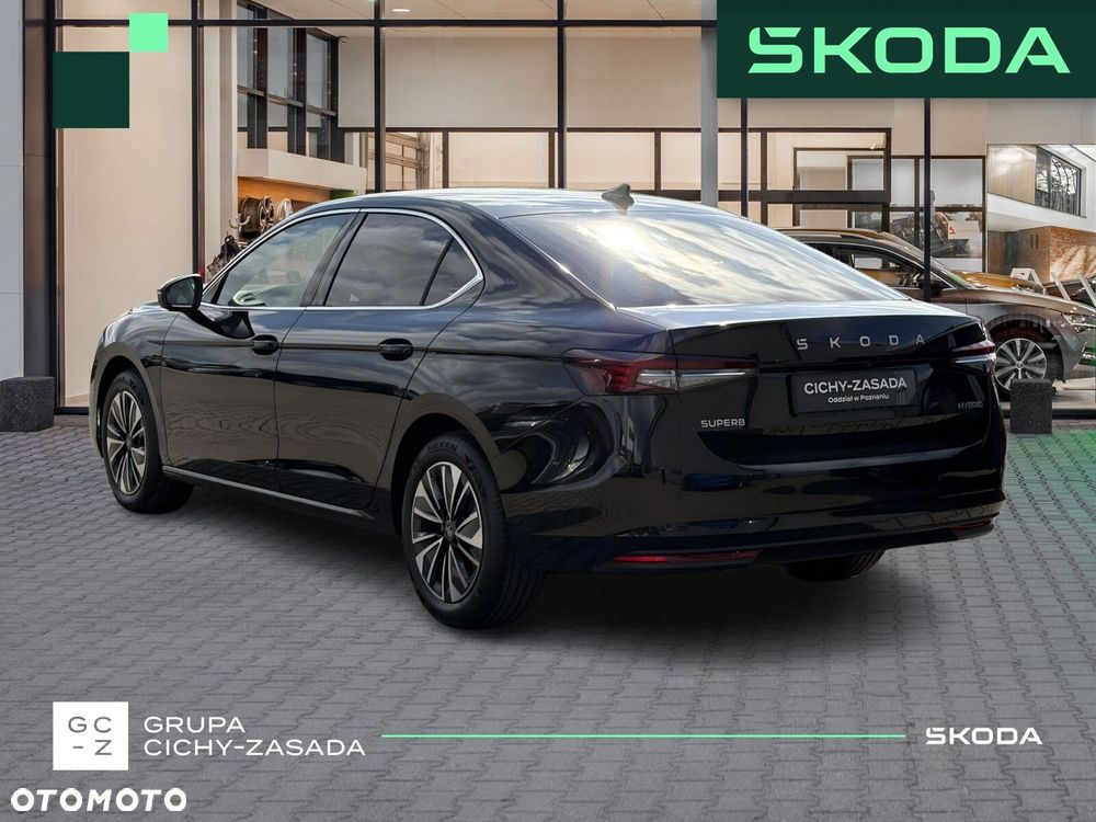 Skoda Superb - 4
