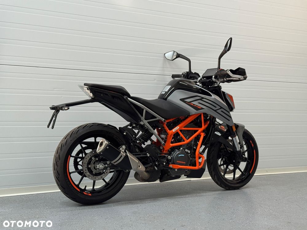 KTM Duke - 3
