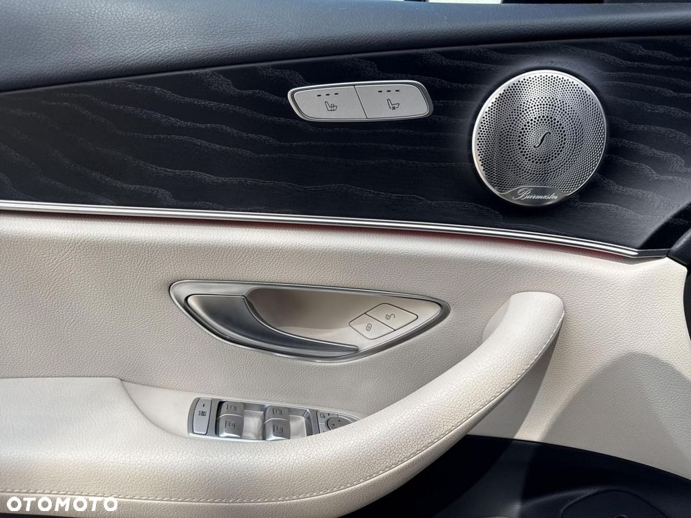 Mercedes-Benz Klasa E - 11