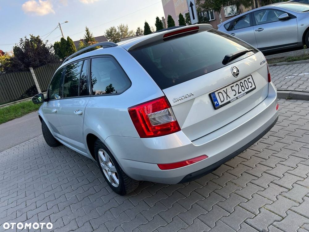 Skoda Octavia Combi 1.6 TDI Green tec DSG Ambition - 2