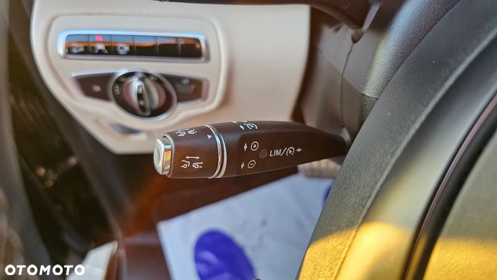 Mercedes-Benz Klasa V 250 d 4-Matic Avantgarde 7G-Tronic (ekstra d³) - 27