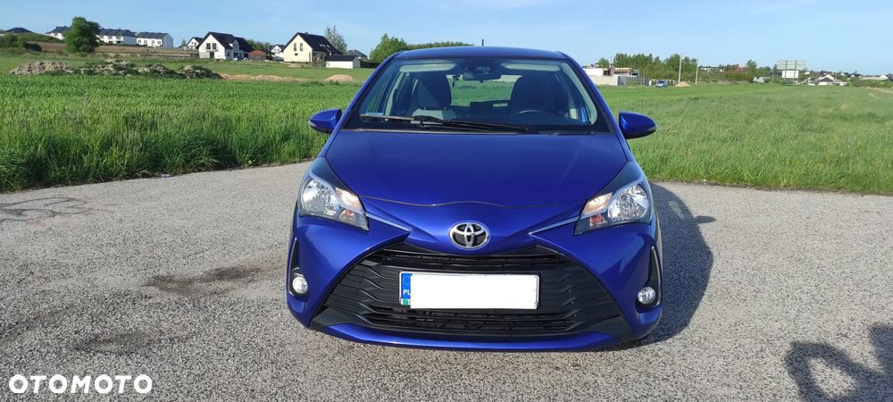 Toyota Yaris 1.5 Premium - 3