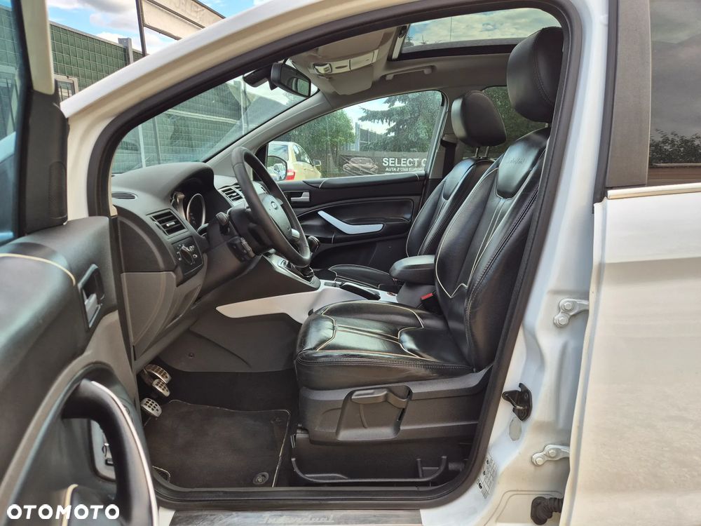 Ford Kuga 2010 photo 5