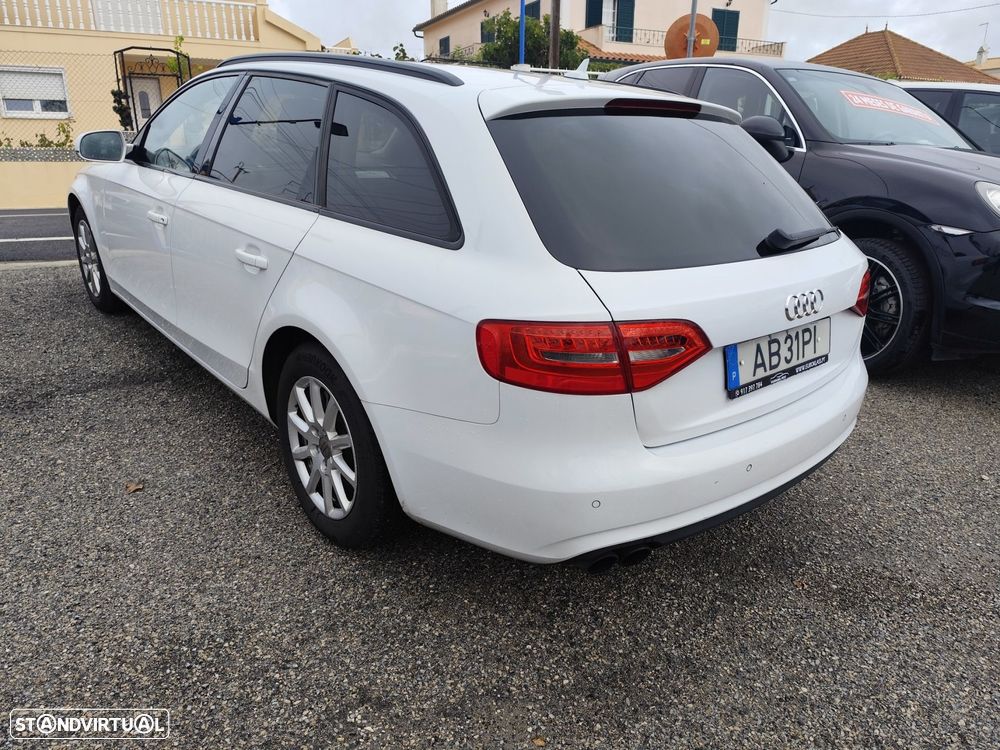 Audi A4 Avant 2.0 TDI Business Line Sport - 7