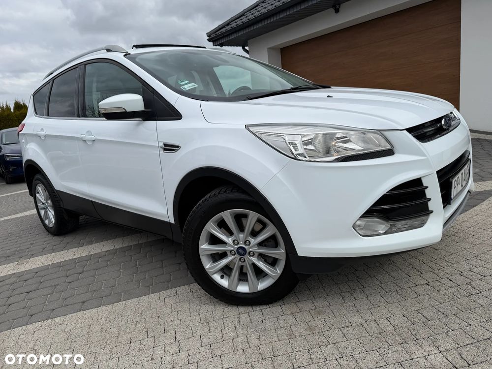 Ford Kuga 2.0 TDCi 2x4 Titanium - 9