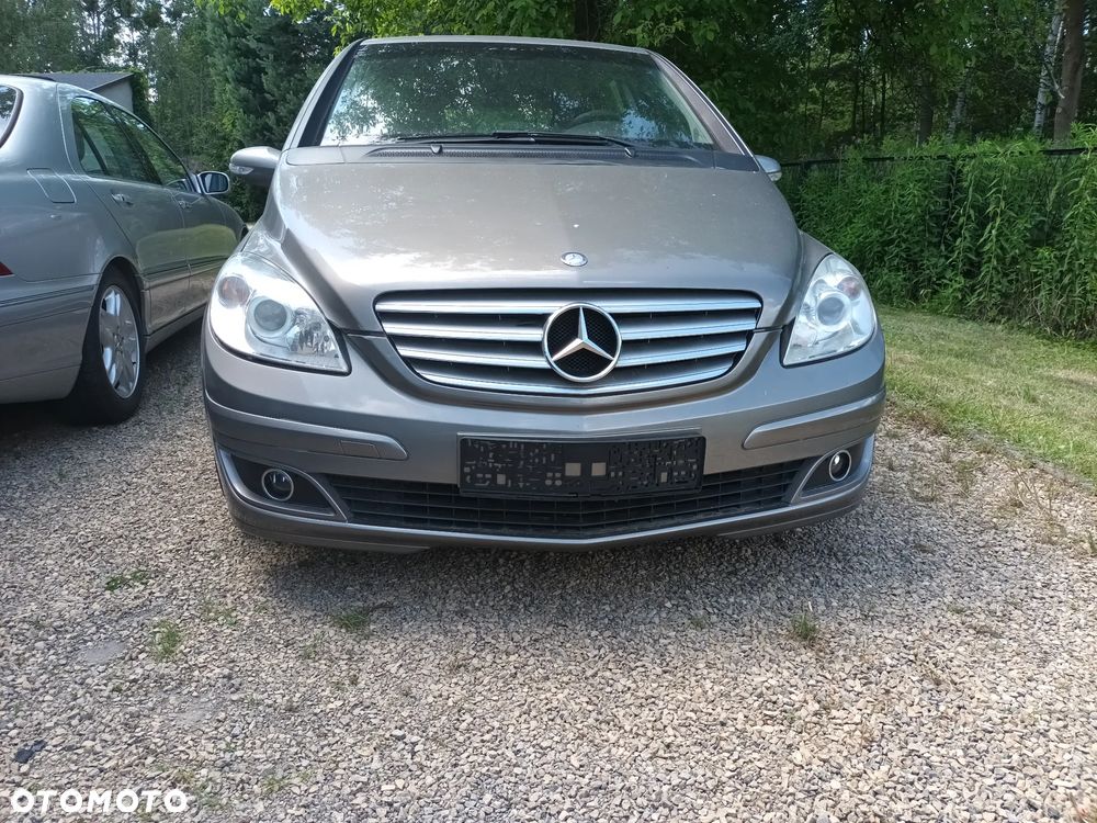 Mercedes-Benz Klasa B - 2
