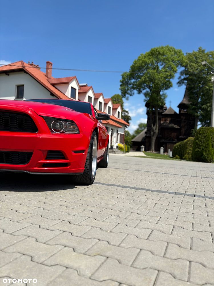 Ford Mustang 3.7 V6 - 24