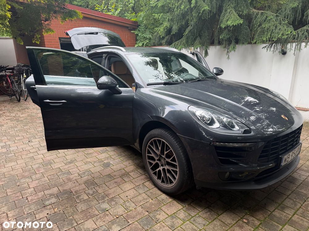 Porsche Macan - 4