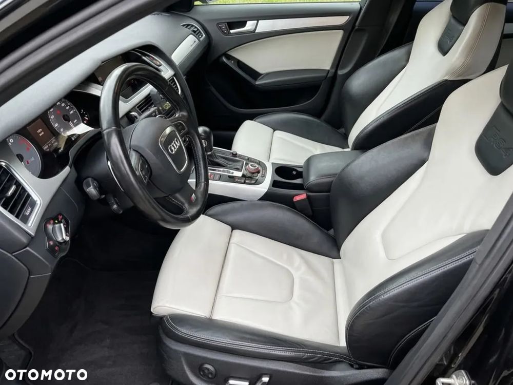 Audi S4 2010 photo 5