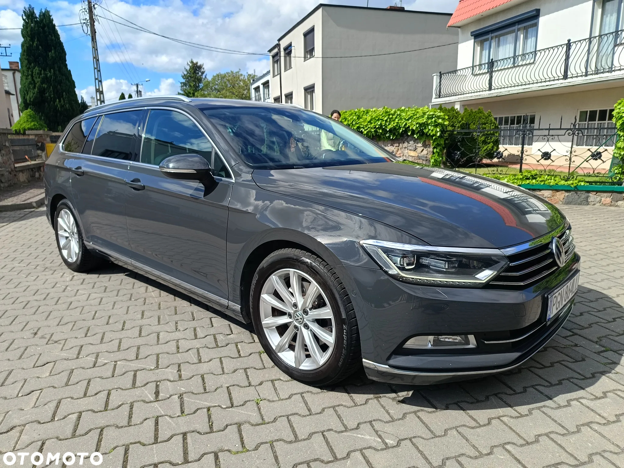 Volkswagen Passat 2.0 TDI (BlueMotion Technology) DSG Highline - 2