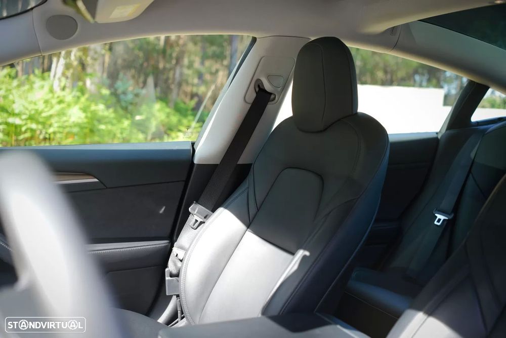 Tesla Model 3 Long Range Tração Integral - 24