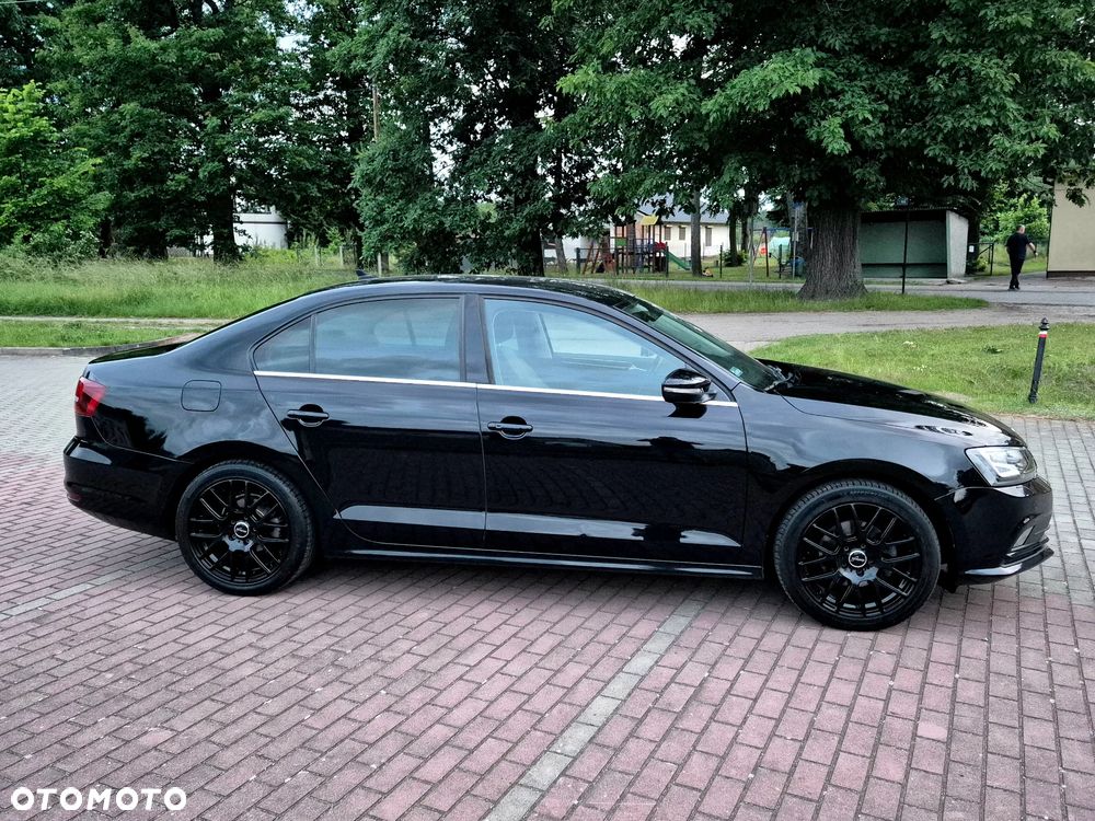 Volkswagen Jetta 1.4 TSI BMT Highline DSG - 2