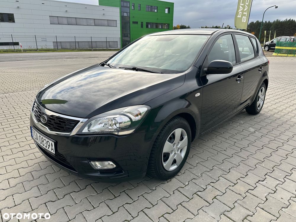 Kia Ceed 1.4 Comfort + - 3