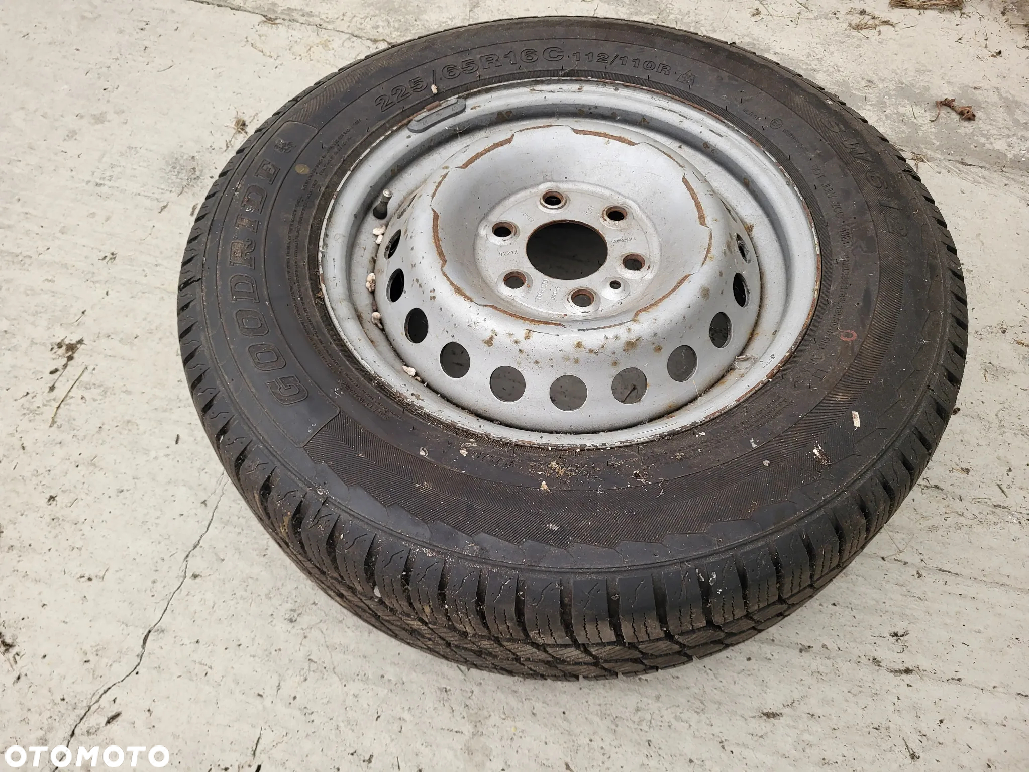 Iveco DAILY  35-140 - 13
